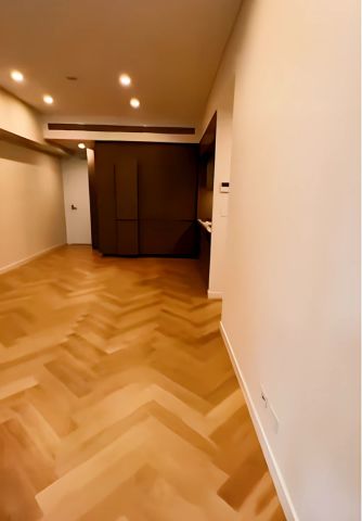 1 bed 1 bath - Photo 3