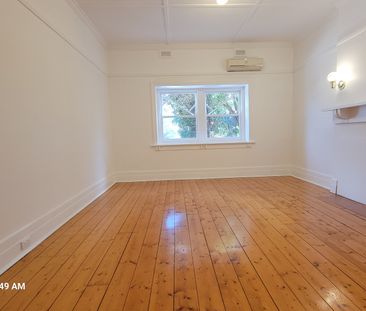 2/94 Beach Road, Sandringham VIC 3191 - Semi-detached For Rent | Do... - Photo 1