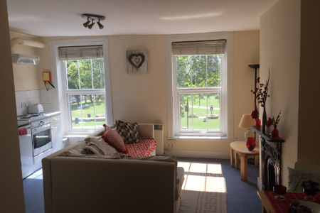 Whitechapel Road Aldgate East E1 - Photo 5