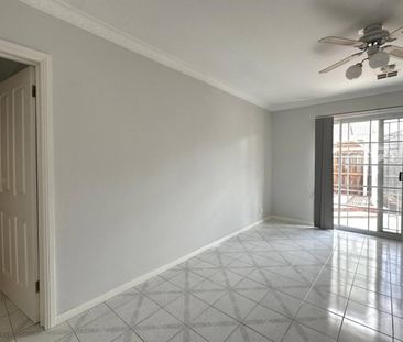 Spacious Family Living in a Prime Seabrook Location - Photo 1