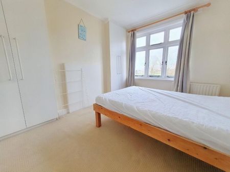 1 bedroom property to rent - Photo 3