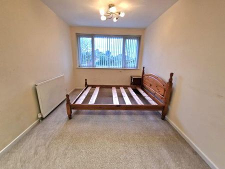 3 bedroom terraced house to rent - Photo 4