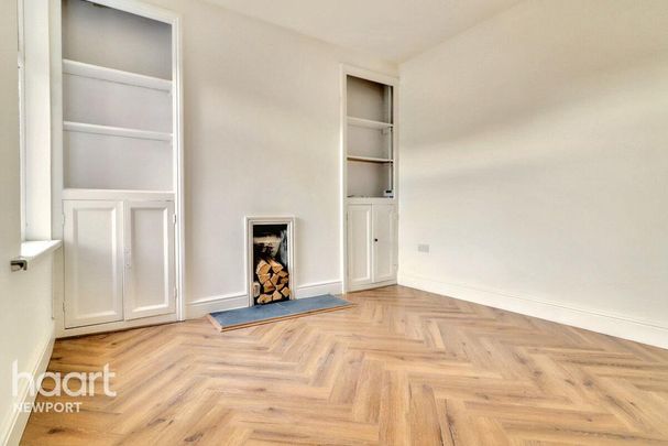 3 bedroom terraced house to rent - Photo 1