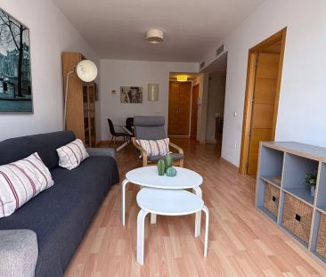 Alquiler de piso en Calle Cristo de la Epidemia - Photo 2