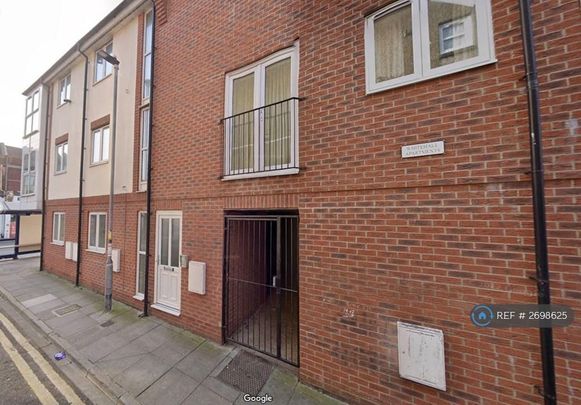 3 bedroom maisonette to rent - Photo 1