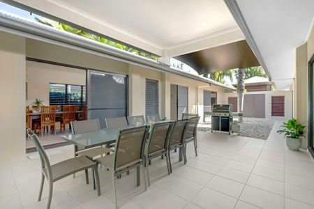 27 Lake Close, Port Douglas QLD - Photo 4