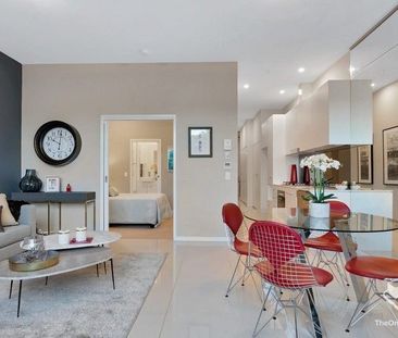 Stylish 2-Bedroom Ground Floor Apartment for Rent - Photo 4