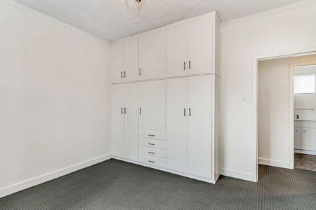 Perfect Location midway between the city and the sea - Photo 4