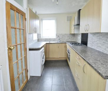 3 bedroom maisonette to rent - Photo 6