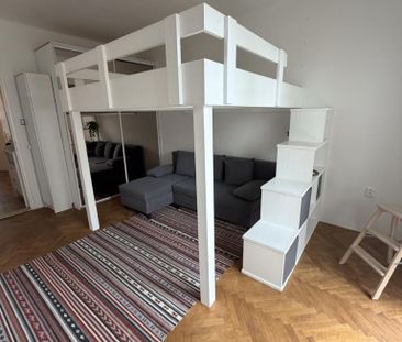 Pronájem bytu 1+1 40 m2 - Fotografie 1