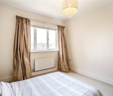 Scholars Place, Walton-on-Thames, Surrey, KT12 flat to rent - Photo 6