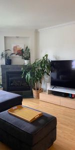 Grand Condo LUMINEUX 4 1/2 à louer -1600 $/mois - Photo 3