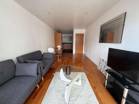 Canal Square, City Centre, Birmingham, B16 - Photo 1