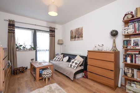 1 bedroom flat to rent - Photo 4