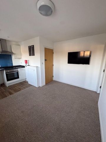 1 bedroom apartment to rent - Photo 3