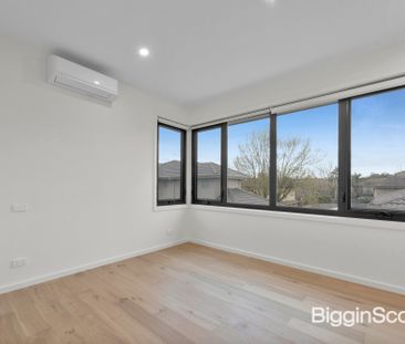 Your Family Home with Walking Distance to East Doncaster Secondary ... - Photo 5