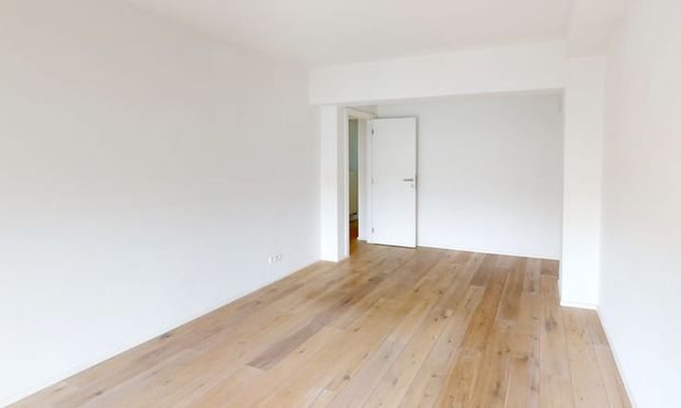 Appartement te huur - Photo 1