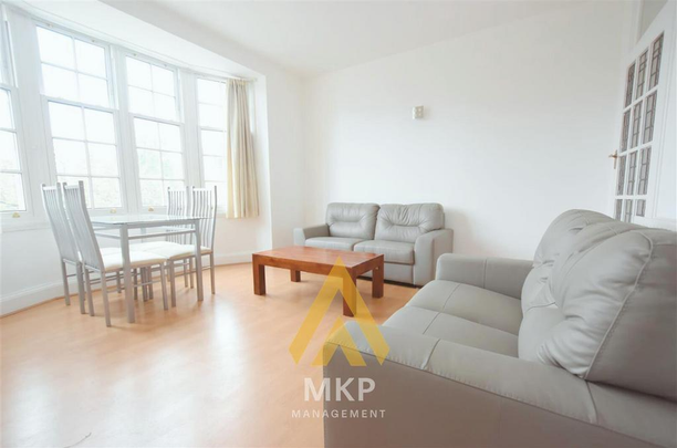 2 bedroom flat to rent - Photo 1