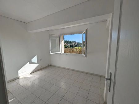 Location Appartement - La Turbie - Photo 2