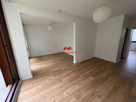 Location Appartement 2 pièces 55m² - Photo 3