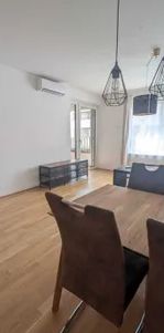 TRIENNA: Moderne 2-Zi-Wohnung mit Balkon / vollmöbliert - Photo 1