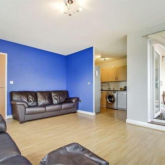 Admiralty Close, West Drayton, UB7 - Photo 1