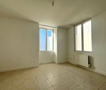 APPARTEMENT CENTRE VILLE LA COURONNE - Photo 3