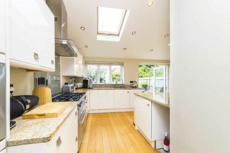 Heathfield North, Twickenham, TW2 - Photo 5