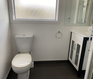 Cosy 2 Bedroom Home in Clouston Park - Photo 5