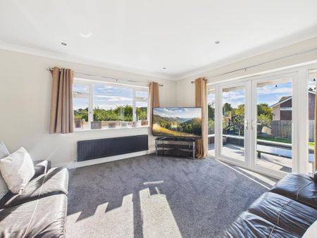 5 bedroom chalet to rent - Photo 3