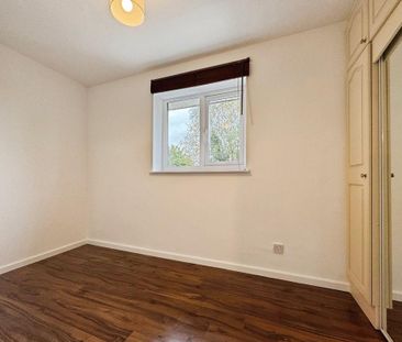 2 bedroom semi-detached house to rent - Photo 4