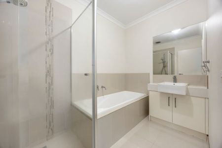 A Beautiful Choice! - Photo 4