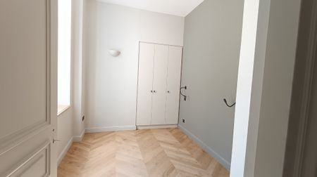 Location Appartement 4 pièces 87m² ORLEANS 45000 - Photo 4
