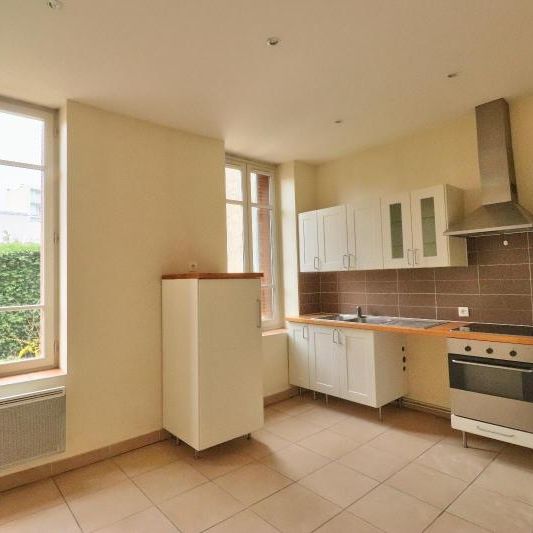 Location Appartement 1 pièce 35m² ST ETIENNE 42100 - Photo 1