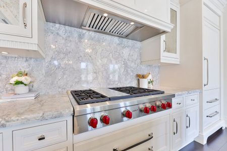 For Lease - 300 Randall Street Unit# 203, Oakville, Ontario - Photo 4