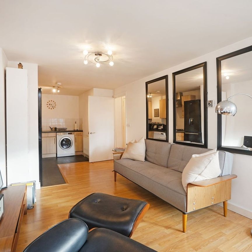 1 Bed Flat, White Lion Street, N1 - Photo 1
