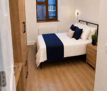 1 bedroom in a house share to rent - Photo 1