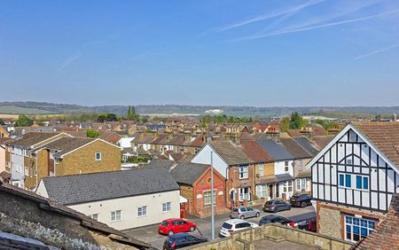 High Street, Snodland, ME6 - Photo 2