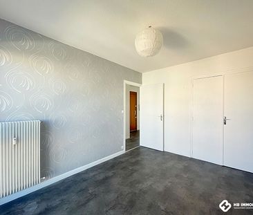 Location Appartement 2 pièces 50m² ROANNE 42300 - Photo 5