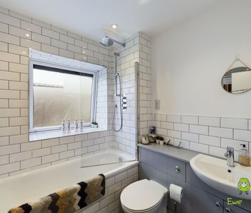2 Bedroom - Photo 5
