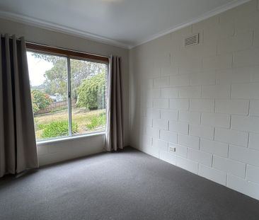 One Bedroom Unit - Photo 4