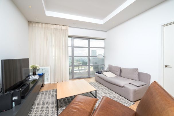 1 bedroom block of flats - Photo 1