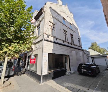 Gerenoveerd gelijkvloers appartement met patio in het centrum van H... - Photo 2
