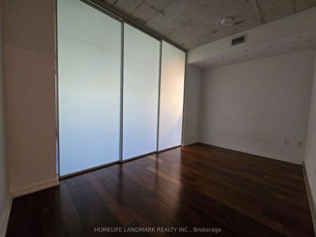 River City I Lofts 47 , #450 - Photo 2