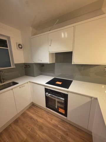 1 Bed Flat, Rockley Road, W14 - Photo 4