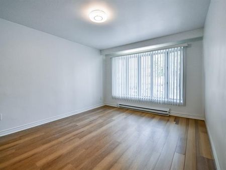 7350 Rue de l'Élysée - Photo 3