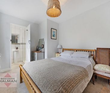 4 Bedroom Detached To Let - Photo 2