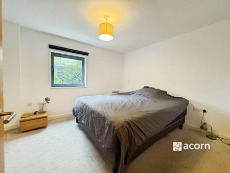 Flat to rent - Lant Street, Borough, SE1 - Photo 4
