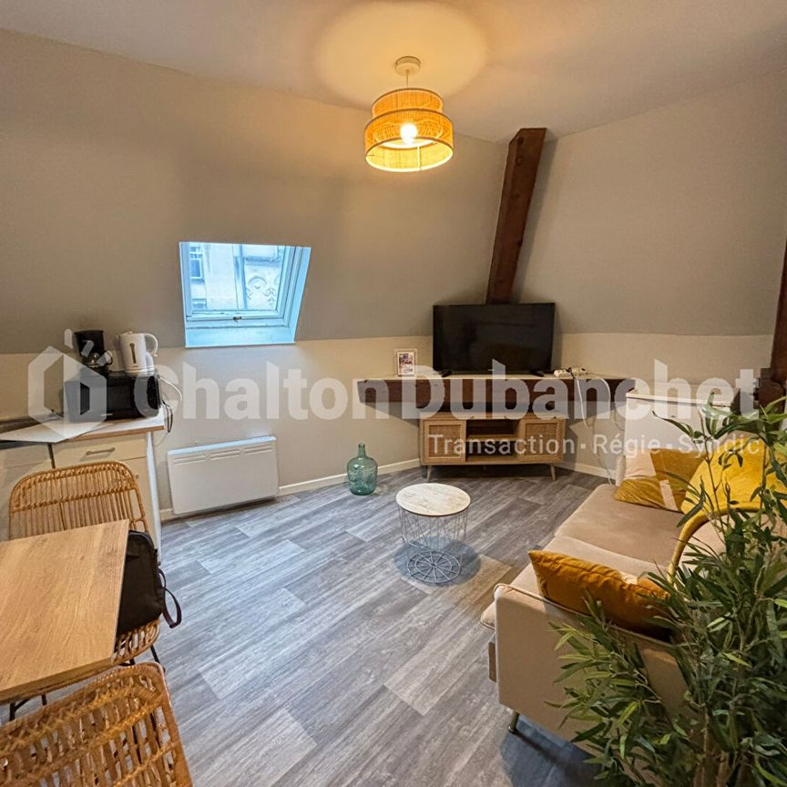 Location Appartement 2 pièces 18m² - Photo 1