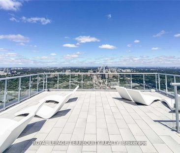 For Lease - 1 Yorkville Avenue Unit# 4202, Toronto, Ontario - Photo 4